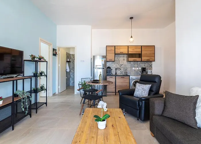 Nala - 2 Bedroom In Appartement Larnaca