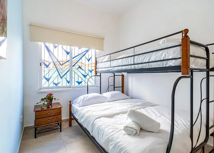 Nala - 2 Bedroom In Apartmán Larnaca