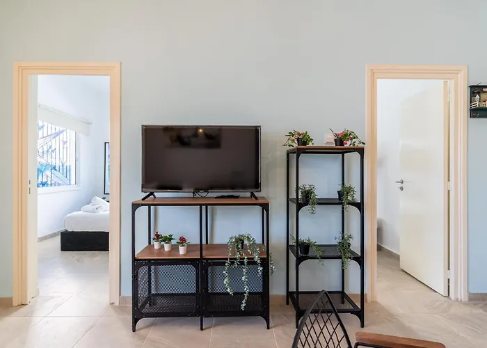 Nala - 2 Bedroom In Ларнака